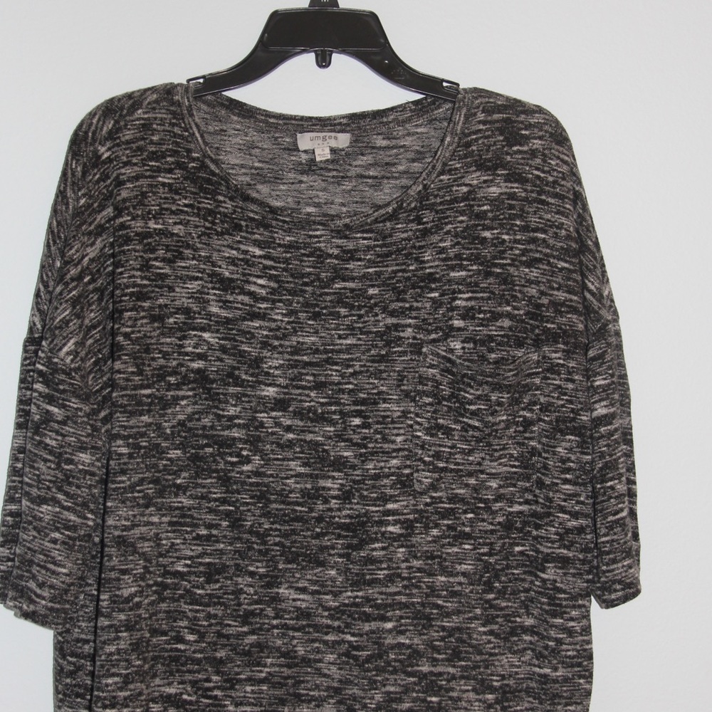 Umgee black/gray/white pattern. Size small